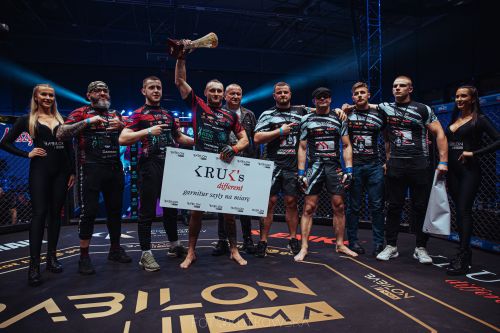 MMA Team Giżycko – Fight Club podczas walki zawodowej Babilon MMA 51  | 2025